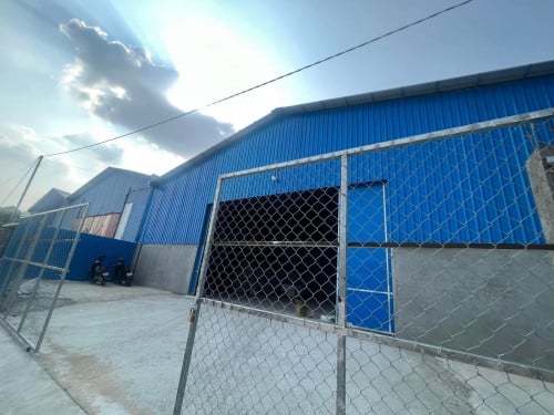 ឃ្លាំងជួល