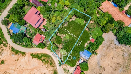 FORSALE : សម្រាប់លក់! អចលនទ្រព្យដ៏កម្រទំហំ 1,736m² 📍នៅក្បែរមាត់សមុទ្រ ក្នុងខេត្តកែប