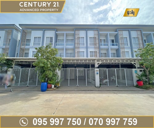 🏘វីឡាកូនកាត់ (LB) ក្នុងបុរី វ៉ារីណា​ ​ត្រូវការលក់បន្ទាន់ខ្លាំង