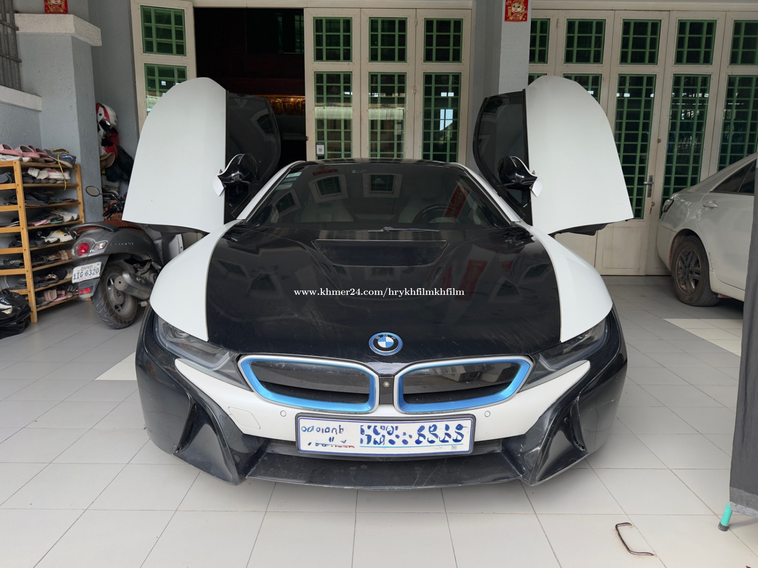 BMW I8 2015 price $40000.00 in Dangkao, Dangkao, Phnom Penh, Cambodia ...