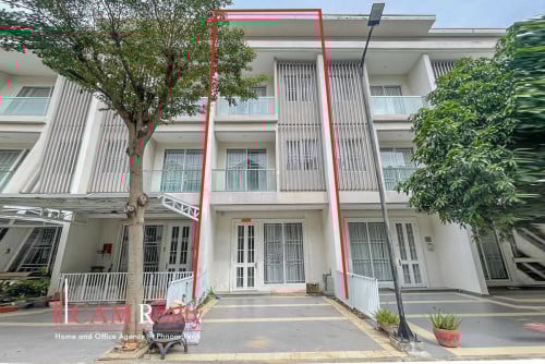 4 Bedrooms Link Villa For Rent In Borey Chip Mong Sen Sok| Communal Pool And Gym