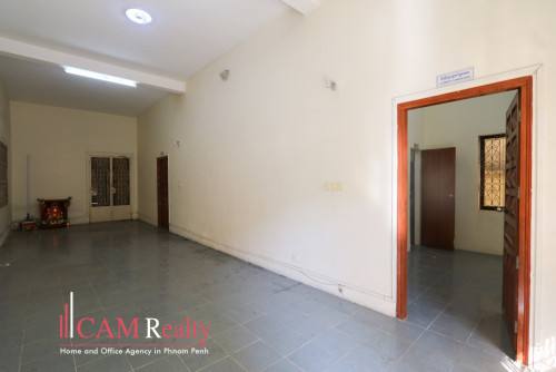 10 Bedroom Commercial Villa For Rent in Tuol Tumpung (Russian Market)