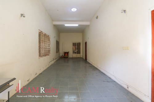10 Bedroom Commercial Villa For Rent in Tuol Tumpung (Russian Market)