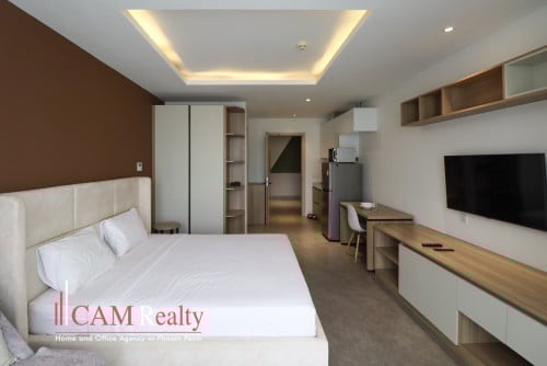 7th Floor 1 Bedroom Condo For Rent in The Penthouse Residence