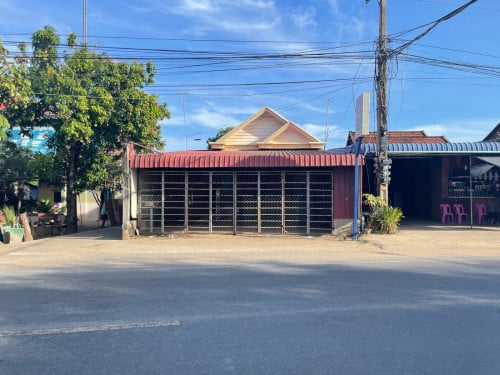 ដី/ផ្ទះលក់ ផ្លូវជាតិលេខ21B ព្រែកថ្មី ច្បារអំពៅ