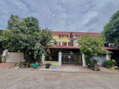 Twin villa for rent with fully furnished