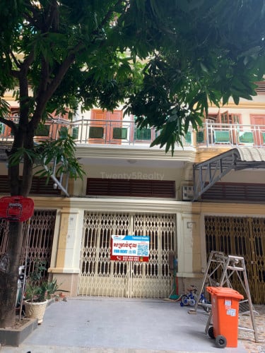 ផ្ទះជួលក្បែរផ្សារបឹងបៃតង/AEON II Sensok