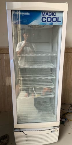 1 door upright showcase chiller