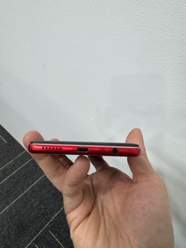 Oppo F7 98%