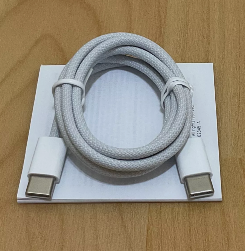 ខ្សែសាក iPhone 15 Pro Max Original 100%