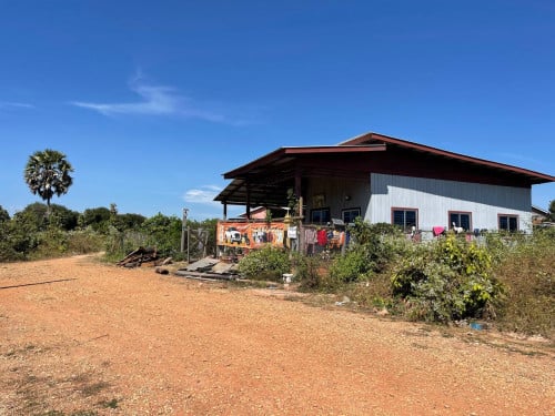 🏠House Available for Urgent Sale at a Special Price (Negotiable).