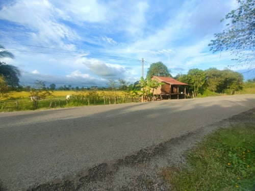 ๐ฆLand Available for Urgent Sale at a Special Price (Negotiable).