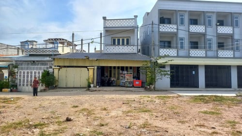 ផ្ទះលក់បន្ទាន់