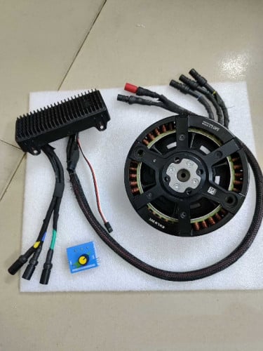 ម៉ូទ័រដ្រូន
