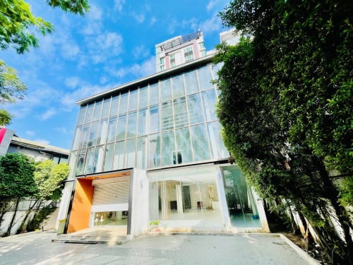 Commercial Showroom-Building For Rent Along Main Road, 03 Floors,20x30m, 9,000$, Good All Business