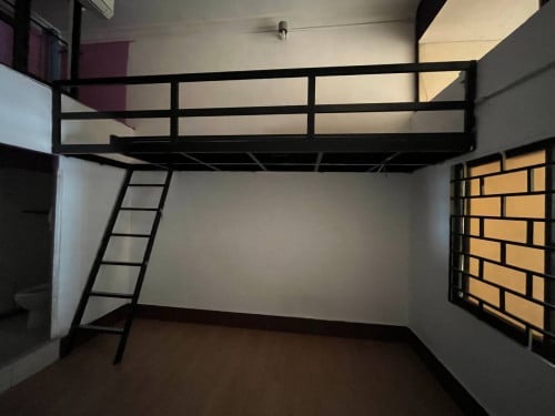 ផ្ទះជាន់ទី១ មួយជាន់ពេញ