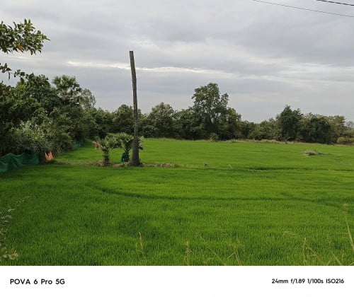 ដីលក់ (ដីជាប់ផ្លូវថ្នល់ជាតិក្រវ៉ាត់ក្រុងភ្នំពេញ)