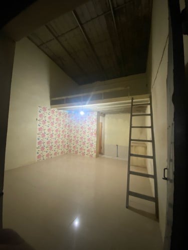 បន្ទប់ជួល