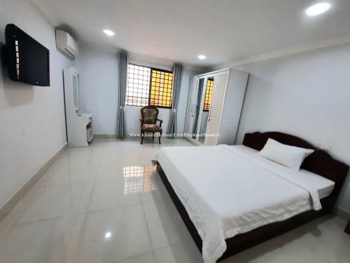 Nice Studio Apartment *elevator near Phnom Penh Tower near BKK1