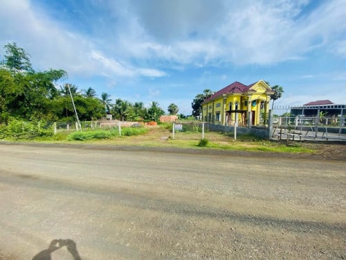 ដីលក់បន្ទាន់