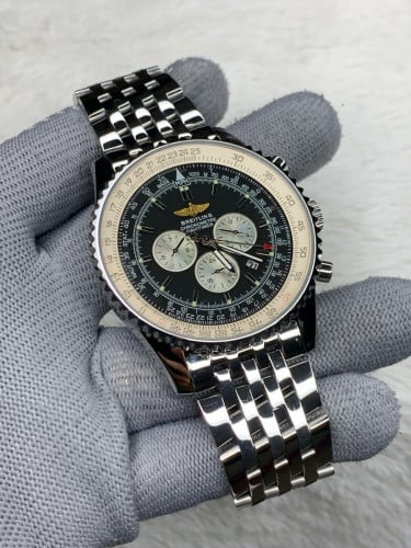 នាឡិកាបុរសមួយទឹក