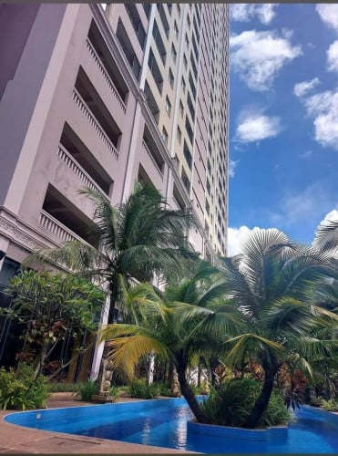 086: Condo for sale 50% off