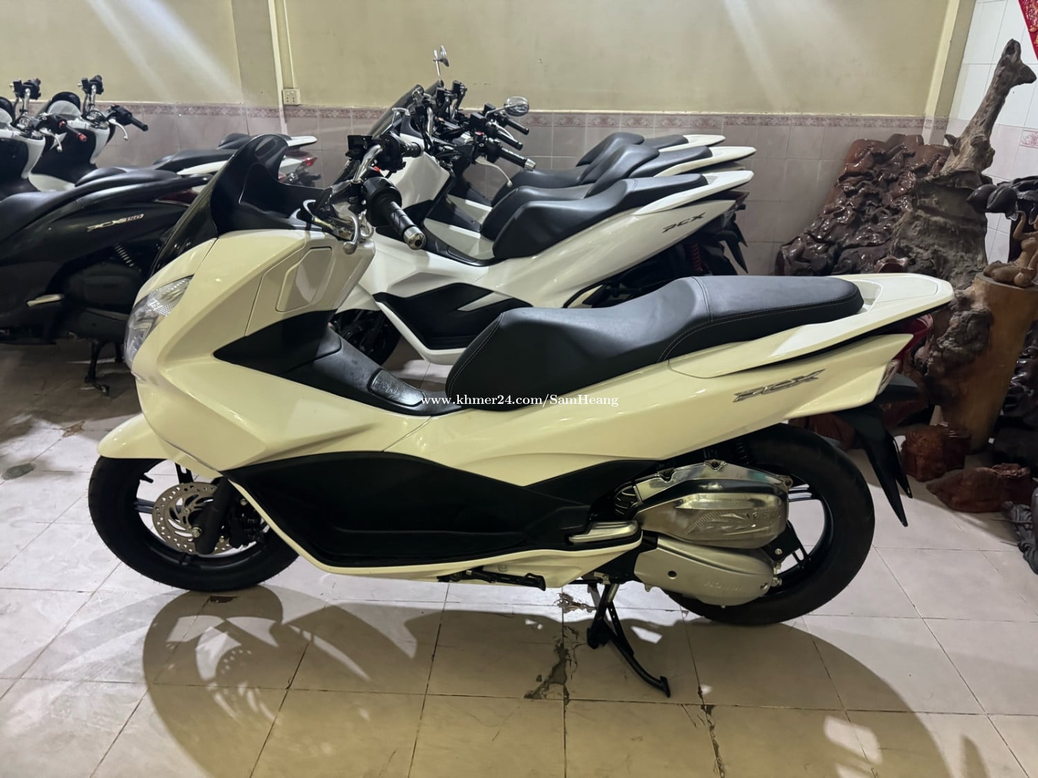Pcx Rear Honda pcx Japan price $1550.00 in Boeng Prolit, Prampir Meakkakra ...