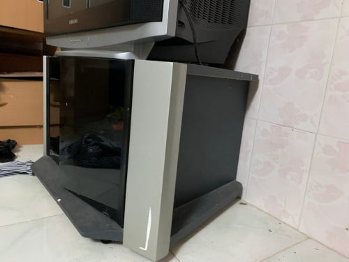 ទូទ្រទូរទស្សន៍ សម្រាប់លក់