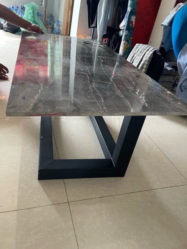 តុស្អាត រឹង
