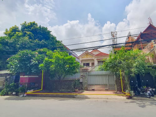 ផ្ទះវីឡាសម្រាប់លក់ នៅទួលគោក