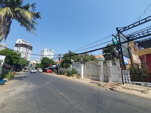 ផ្ទះវីឡា សម្រាប់លក់នៅទួលគោក