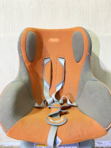 Car seat កៅអីសុវត្តិភាពក្មេង