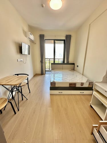 Modern Studio room available for rent at Pinacle Residence, Monivong Blvd
