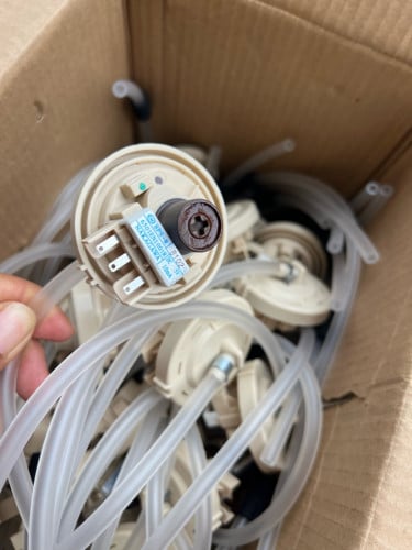 ពោងទឹកម៉ាសុីនបោកខោអាវ LG