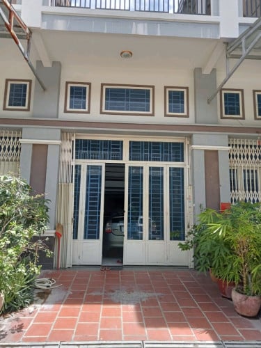 ផ្ទះលក់ នៅចាក់អង្រែក្រោម ភ្នំពេញ - House for Sale