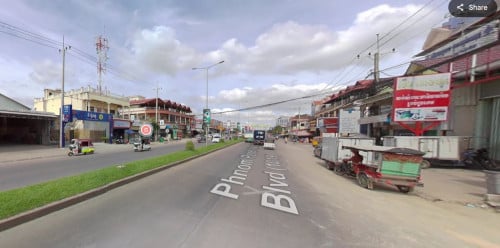 ដីលក់តម្លៃពិសេសលើផ្លូវហាណូយ -​ Street HANOI