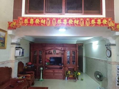 ផ្ទះឈួល200$/ខែ