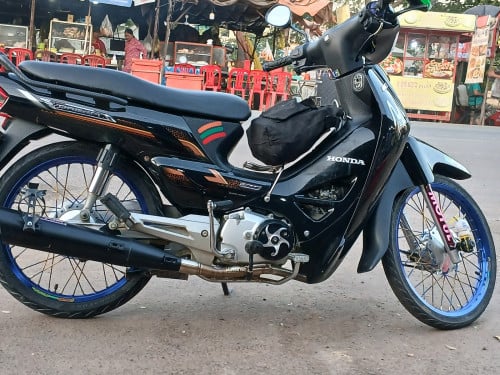 020លេងតិចៗ