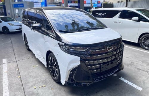 Alphard 2024 VIP 7កៅអីធំ ឡានថ្មី ប្រើបាន500km