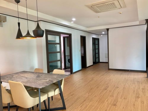 De Castle Royal" 3 Bedroom for Rent and sale