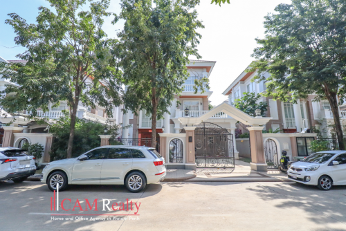Prince Villa For Rent - ផ្ទះវីឡាព្រីន-សម្រាប់ជួលទីតាំងនៅក្នុងបុរីប៉េងហួត៦០ម៉ែត្រ