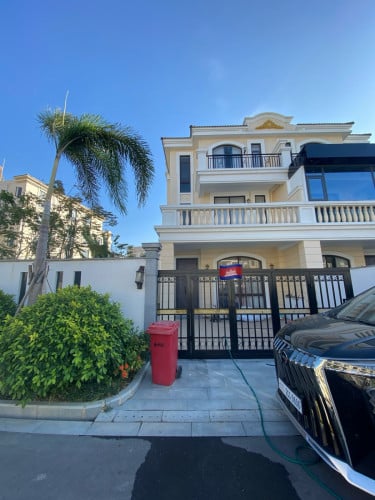 Villa for Rent Urgently