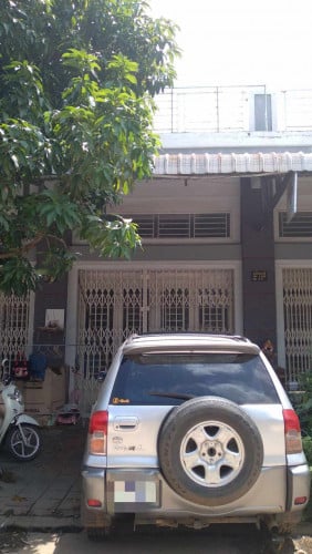 ផ្ទះជួលនៅបុរីពិភពថ្មីកំបូល១ ជិតទីតាំងកម្មវិធីប្រដាល់