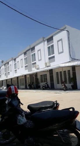 ផ្ទះថ្មីលក់តម្លៃក្រោមទីផ្សារ