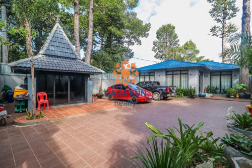 Resident villa House for Sale