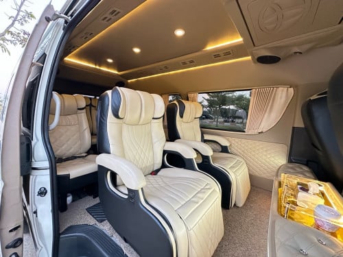 Toyota Hiace 2018 for rent days monthly & year.