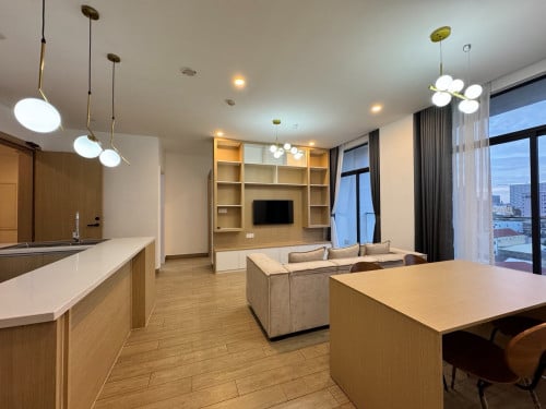 Near Olympia Two Bedroom For Rent