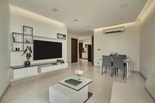 PRECIOUS THREE BEDROOM FOR RENT ☘️