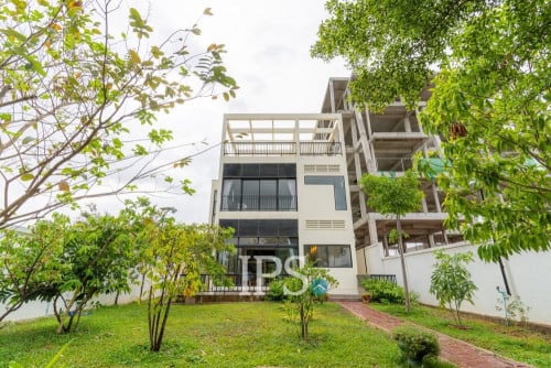 ផ្ទះលំហែសំរាប់លក់ នៅខត្តកណ្តាល ជាប់ទន្លេមេគង្គ