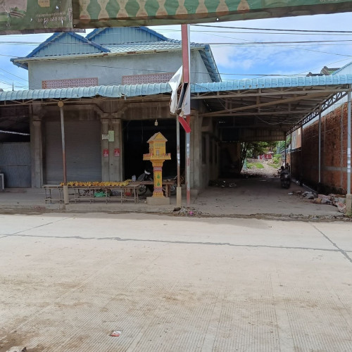 ๐ฆHouse Available for Urgent Sale at a Special Price (Negotiable).
